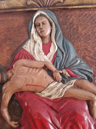 Antiguo relieve madera policromada XIX