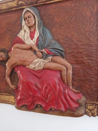 Antiguo relieve madera policromada XIX