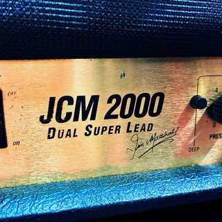 Marshall JCM2000 DSL100 100W Amplificador