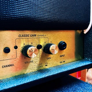 Marshall JCM2000 DSL100 100W Amplificador