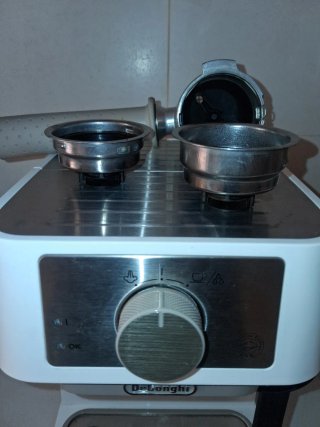Cafetera Delonghi Blanca