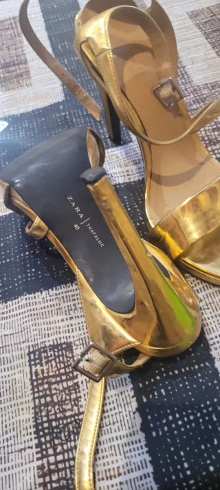 Sandali eleganti oro n.40