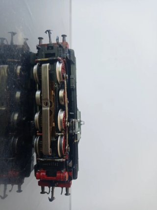 Locomotora Märklin E63 04