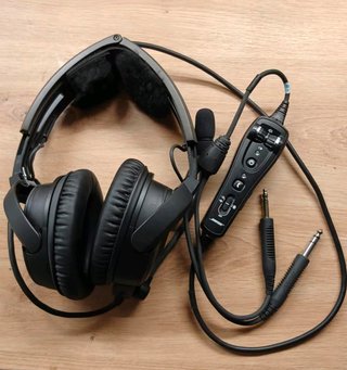 Bose A20 Aviation Headset c/ Bluetooth