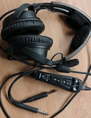Bose A20 Aviation Headset c/ Bluetooth