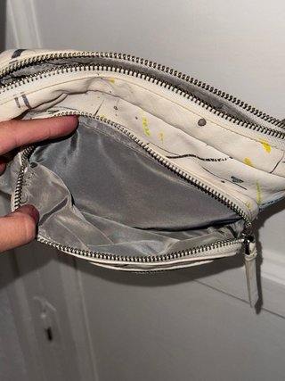 Bolso crossbody Desigual blanco efecto pintura