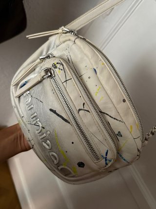 Bolso crossbody Desigual blanco efecto pintura