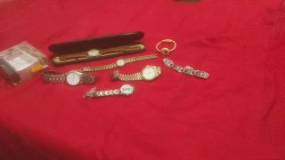 Lotto di 6 orologi + bracciale + 2 cinturini per cambio