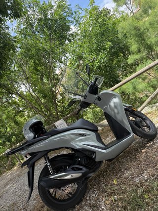 Honda SH 125 Gris Scooter