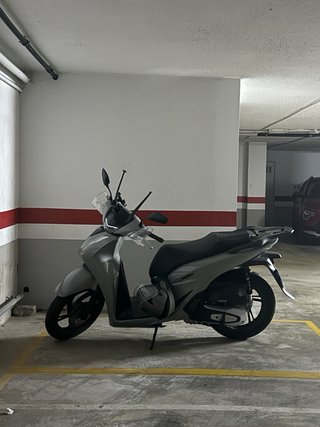 Honda SH 125 Gris Scooter