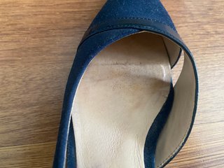 Zapatos de tacón azul marino