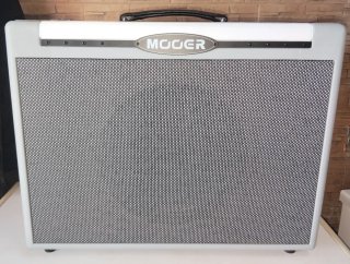 Amplificador Guitarra Mooer M