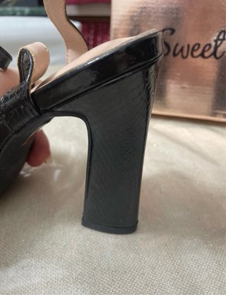 Tacchi neri Sweet Shoes