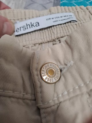 Lote 2 pantalones beige y verde militar