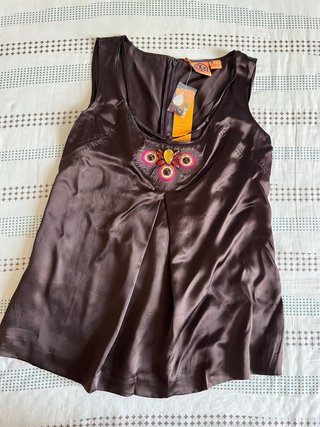 Camiseta de tirantes de seda