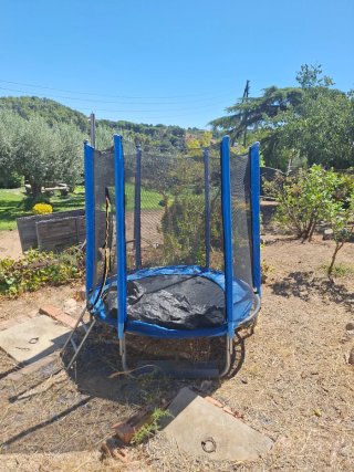 Cama elástica para jardín