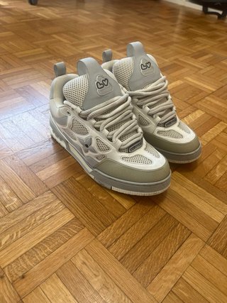 Louis Vuitton Skate Grigie
