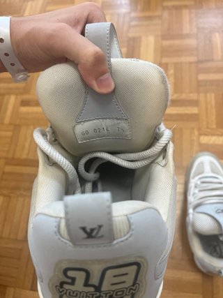 Louis Vuitton Skate Grigie