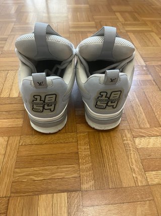 Louis Vuitton Skate Grigie