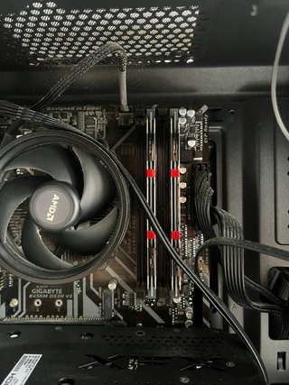 Ordenador de sobremesa AMD Negro