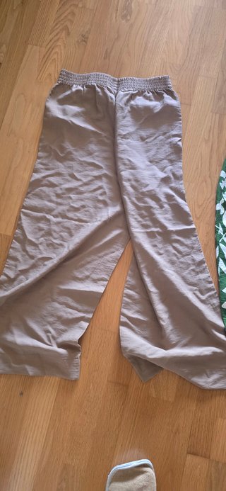 Pantalón ancho H&M beige talla S