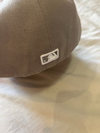 Gorra LA | nueva sin usar | gris y blanca