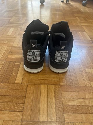 Louis Vuitton Skate Nere