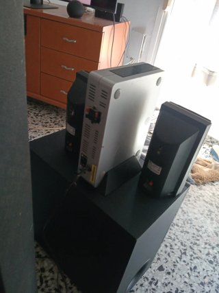 Altavoces Home Cinema LG Subwoofer y Satélites