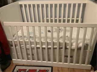 Cuna IKEA STUVA +cajones+colchón+ mucha ropa cama