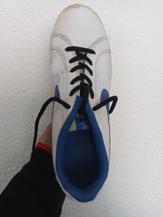 Zapatillas Nike blancas y azules talla 43