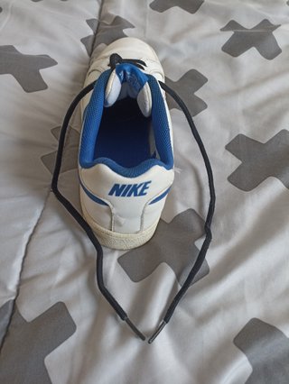 Zapatillas Nike blancas y azules talla 43