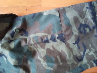 Pantalón militar mimetizado 2L.