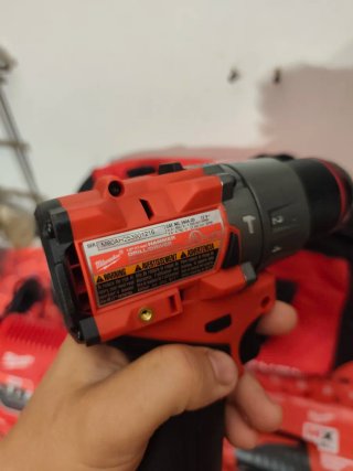Kit Milwaukee M12 3 Herramientas + Cargador