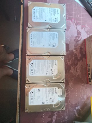 4 Discos Duros Seagate 3.5 500GB