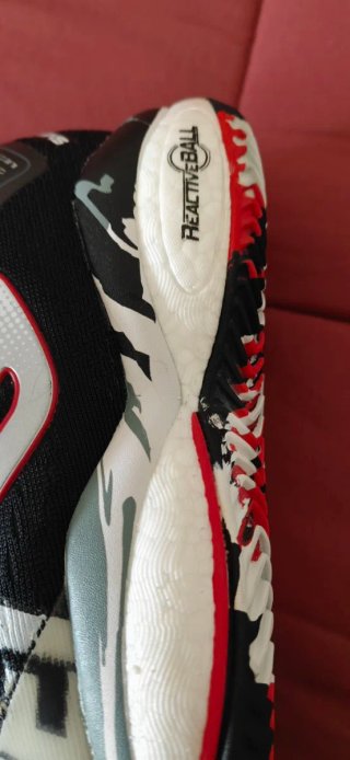 Zapatillas Pádel Joma Negras y Rojas