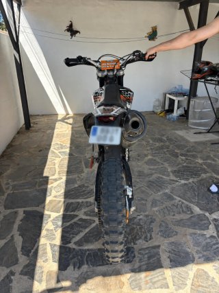 KTM 250 EXC Enduro Negra y Naranja