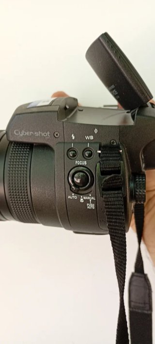Sony DSC-R1 Cámara Digital Impecable