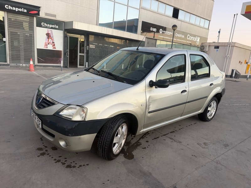 Dacia Logan 2007 - foto 1