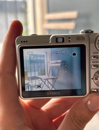 Sony Cyber-shot DSC-W55