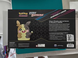 Caja Pokémon Morpeko V-Unión con Tapete