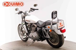 HARLEY DAVIDSON SPORTSTER 883