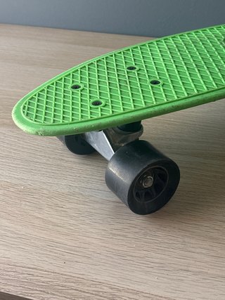 Mini skate verde