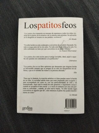 Los patitos feos la resiliencia : una infancia ...