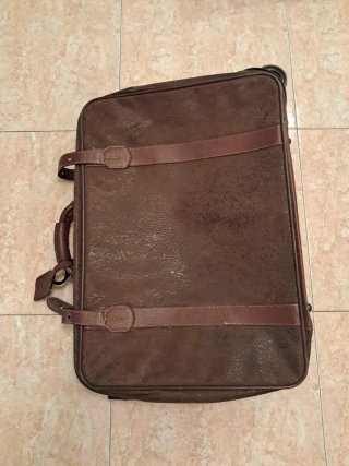 Maleta vintage de cuero/ante marrón