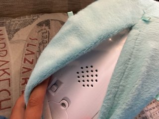 Delfín de peluche azul con estrellas