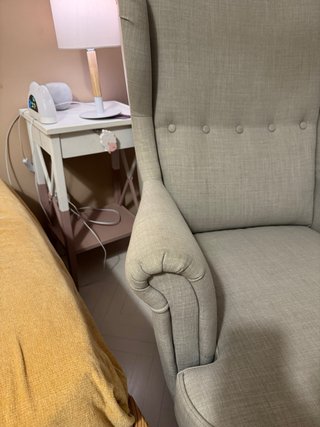 Sillón orejero Ikea Strandmon gris claro
