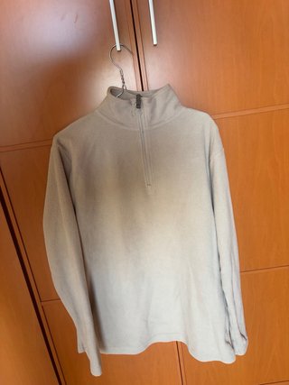 Lote de sudaderas.