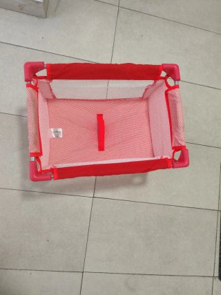 Cuna de juguete plegable rosa