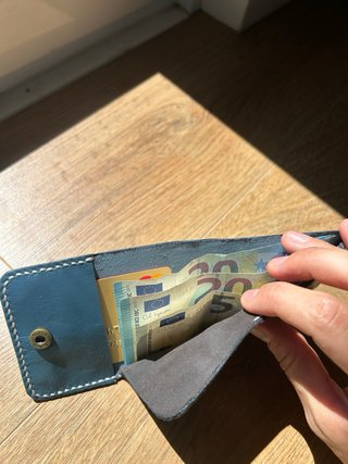 Portafoglio in pelle fatto a mano