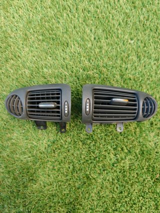 Grelhas de ventilação Mercedes w203